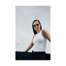 Cargar imagen en el visor de la galería, GAFAS DE SOL TOMMY HILFIGER OUTLOOK X60064