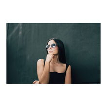 Cargar imagen en el visor de la galería, GAFAS DE SOL TOMMY HILFIGER OULOOK RUMI PARA MUJER