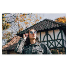 Cargar imagen en el visor de la galería, GAFAS DE SOL STEVE MADDEN OUTLOOK X17011