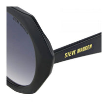 Cargar imagen en el visor de la galería, LENTES DE SOL STEVE MADDEN OUTLOOK X17030