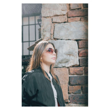 Cargar imagen en el visor de la galería, LENTES DE SOL STEVE MADDEN OUTLOOK X17055