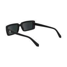 Cargar imagen en el visor de la galería, GAFAS DE SOL CALVIN KLEIN JEANS CKJ24622S (001) UNISEX