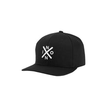 Cargar imagen en el visor de la galería, EXCHANGE FF HAT BLACK / WHITE S/M