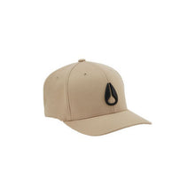 Cargar imagen en el visor de la galería, GORRA FLEXFIT ATHLETIC FIT DEEP DOWN
