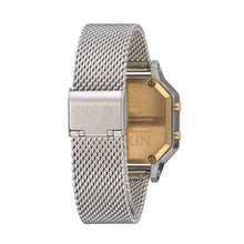 Cargar imagen en el visor de la galería, RELOJ PARA MUJER NIXON SIREN MILANESE SILVER / LIGHT GOLD A1272-1431 - PLATEADO