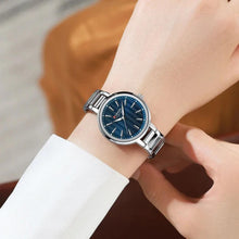 Cargar imagen en el visor de la galería, RELOJ PARA MUJER CURREN 9109 KREE3802 - PLATEADO