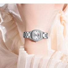 Cargar imagen en el visor de la galería, RELOJ PARA MUJER CURREN 9104 KREE3501 - PLATEADO
