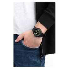 Cargar imagen en el visor de la galería, RELOJ DEPORTIVO PARA HOMBRE CASIO CASIO MRW-200H-1B3VDF - NEGRO