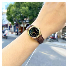 Cargar imagen en el visor de la galería, RELOJ CLÁSICO PARA MUJER CASIO LTP_V002GL_1B - MARRÓN