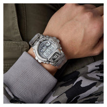 Cargar imagen en el visor de la galería, RELOJ DEPORTIVO PARA HOMBRE G-SHOCK 6900 GM-6900SCM-1DR - TRANSPARENTE