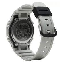 Cargar imagen en el visor de la galería, RELOJ DEPORTIVO PARA HOMBRE G-SHOCK G-SHOCK DW-5600CA-8DR - BLANCO