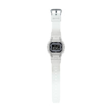 Cargar imagen en el visor de la galería, RELOJ DEPORTIVO PARA HOMBRE G-SHOCK G-SHOCK DWB5600G-7DR - TRANSPARENTE