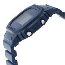 Cargar imagen en el visor de la galería, RELOJ DEPORTIVO PARA MUJER G-SHOCK G-SHOCK GMD-S5600-2DR - AZUL