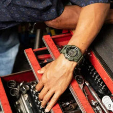 Cargar imagen en el visor de la galería, RELOJ DEPORTIVO PARA HOMBRE G-SHOCK GD010 GD-010-3DR - VERDE