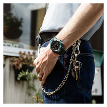Cargar imagen en el visor de la galería, RELOJ DEPORTIVO PARA HOMBRE G-SHOCK GA-010 GA-010-2ADR - VERDE