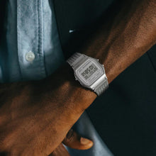 Cargar imagen en el visor de la galería, RELOJ PARA MUJER CASIO ICONIC A158WEA-7DF - PLATEADO