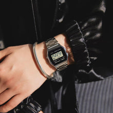 Cargar imagen en el visor de la galería, RELOJ PARA UNISEXO CASIO ICONIC A158WEA-1DF - PLATEADO