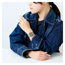 Cargar imagen en el visor de la galería, RELOJ PARA MUJER CASIO ICONIC A158WEA-9DF - PLATEADO