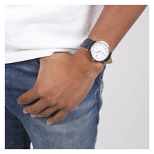 Cargar imagen en el visor de la galería, RELOJ CLÁSICO PARA HOMBRE Q&Q BL02J BL02J104Y - NEGRO