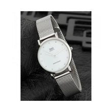 Cargar imagen en el visor de la galería, RELOJ PARA MUJER Q&Q Q&Q Q873J201Y - PLATEADO