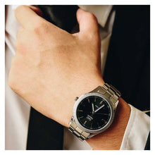 Cargar imagen en el visor de la galería, RELOJ PARA HOMBRE Q&Q SUPERIOR S294J212Y - PLATEADO