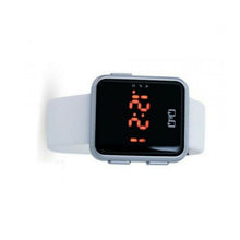 Cargar imagen en el visor de la galería, RELOJ DEPORTIVO PARA HOMBRE Q&Q Q&Q M197J001Y - BLANCO
