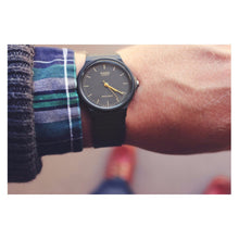 Cargar imagen en el visor de la galería, RELOJ DEPORTIVO PARA HOMBRE CASIO MQ-24-1E - NEGRO