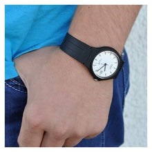 Cargar imagen en el visor de la galería, RELOJ DEPORTIVO PARA HOMBRE CASIO MW59-7EVDF - NEGRO