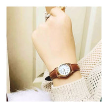 Cargar imagen en el visor de la galería, RELOJ CLÁSICO PARA MUJER CASIO LTP-1094Q-7B7 LTP-1094Q-7B7 - MARRÓN