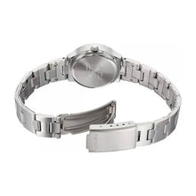 Cargar imagen en el visor de la galería, RELOJ PARA MUJER CASIO LTP_1241D_4A - PLATEADO