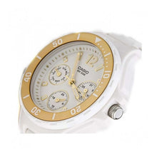 Cargar imagen en el visor de la galería, RELOJ DEPORTIVO PARA MUJER CASIO LRW-250H-9A1VDF - BLANCO