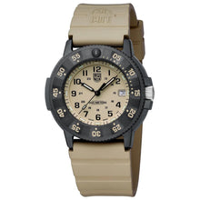Cargar imagen en el visor de la galería, RELOJ PARA HOMBRE LUMINOX NAVY SEAL XS.3010.EVO.S - BLANCO