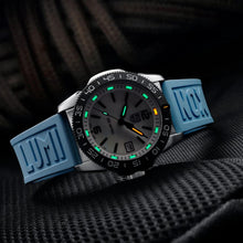 Cargar imagen en el visor de la galería, RELOJ PARA HOMBRE LUMINOX PACIFIC DIVER XS.3124M - CELESTE