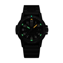 Cargar imagen en el visor de la galería, RELOJ PARA HOMBRE LUMINOX LEATHERBACK XS.0330 - GRIS