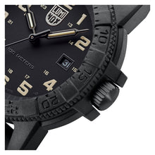 Cargar imagen en el visor de la galería, RELOJ PARA HOMBRE LUMINOX LEATHERBACK XS.0330 - GRIS