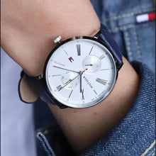 Cargar imagen en el visor de la galería, RELOJ CLÁSICO PARA MUJER TOMMY HILFIGER JENNA TMY1782072 - AZUL