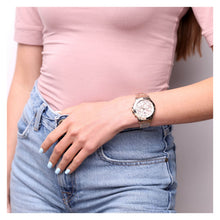 Cargar imagen en el visor de la galería, RELOJ PARA MUJER TOMMY HILFIGER 1782197 - ORO ROSA