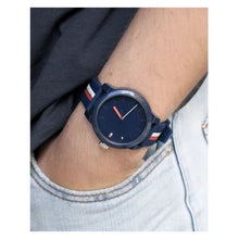 Cargar imagen en el visor de la galería, RELOJ DEPORTIVO PARA HOMBRE TOMMY HILFIGER TMY1791746 - AZUL