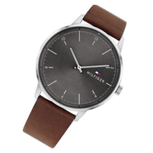 Cargar imagen en el visor de la galería, RELOJ CLÁSICO PARA HOMBRE TOMMY HILFIGER TMY1791840 - MARRÓN