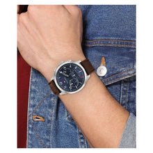 Cargar imagen en el visor de la galería, RELOJ CLÁSICO PARA HOMBRE TOMMY HILFIGER TMY1791855 - MARRÓN