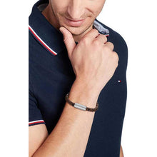 Cargar imagen en el visor de la galería, PULSERA TOMMY HILFIGER DE CUERO