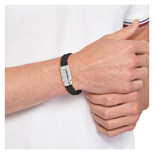 Cargar imagen en el visor de la galería, PULSERA TOMMY HILFIGER DE PIEL
