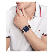 Cargar imagen en el visor de la galería, RELOJ CLÁSICO PARA HOMBRE TOMMY HILFIGER 1710669- MARRÓN