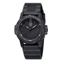 Cargar imagen en el visor de la galería, RELOJ PARA HOMBRE LUMINOX LEATHERBACK XS.0321.BO.L - NEGRO