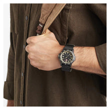 Cargar imagen en el visor de la galería, RELOJ PARA HOMBRE LUMINOX LEATHERBACK XS.0333 - NEGRO