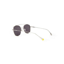 Cargar imagen en el visor de la galería, GAFAS DE SOL INVICTA DNA I 20313-DNA-03 CON FILTRO UV POLARIZADO
