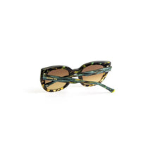 Cargar imagen en el visor de la galería, LENTE DE SOL UNISEX INVICTA I 29552-ANG-586 OUTLOOK