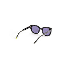 Cargar imagen en el visor de la galería, LENTE DE SOL PARA HOMBRE INVICTA I 29552-ANG-01 OUTLOOK
