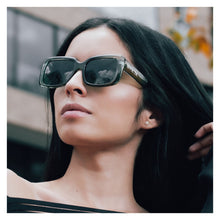 Cargar imagen en el visor de la galería, GAFAS DE SOL INVICTA I43610-OBJ-05-G15 UNISEX