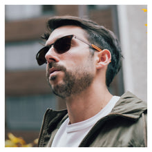 Cargar imagen en el visor de la galería, GAFAS DE SOL INVICTA I22970-AVI-02-P02 UNISEX
